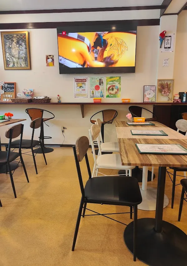 Minions on TV at Cafe Shikino Hanakoyomi